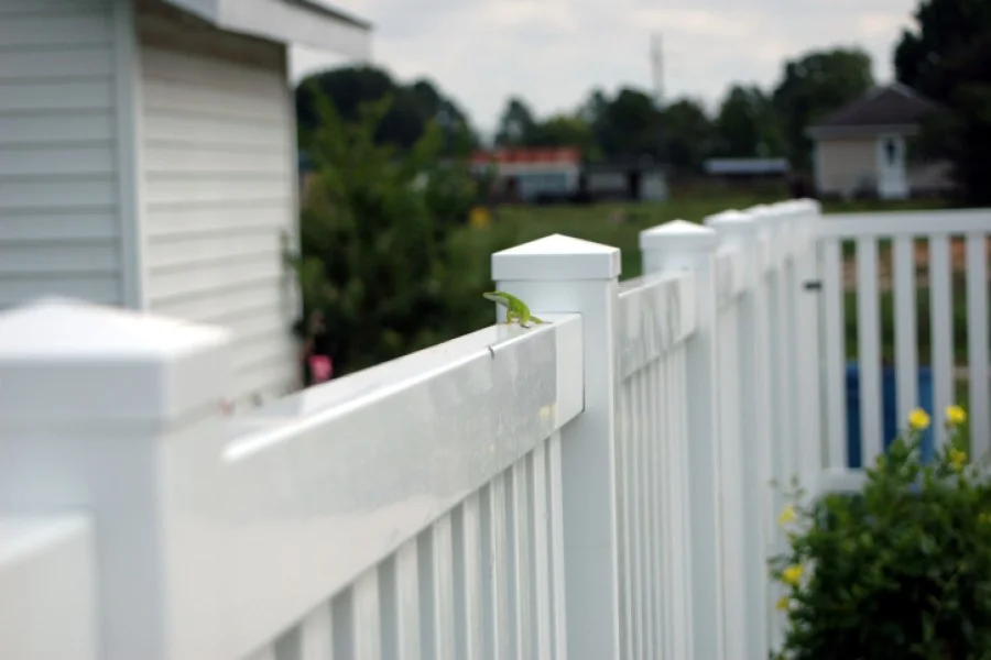 Vinyl Fence Installation