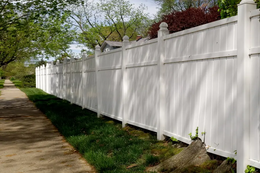 Why Vinyl Fences Are Ideal for Low Maintenance Solutions Cleveland, TX Why Vinyl Fences Are Ideal for Low Maintenance Solutions Cleveland, TX